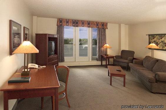 Coast Fraser Tower Yellowknife Oda fotoğraf