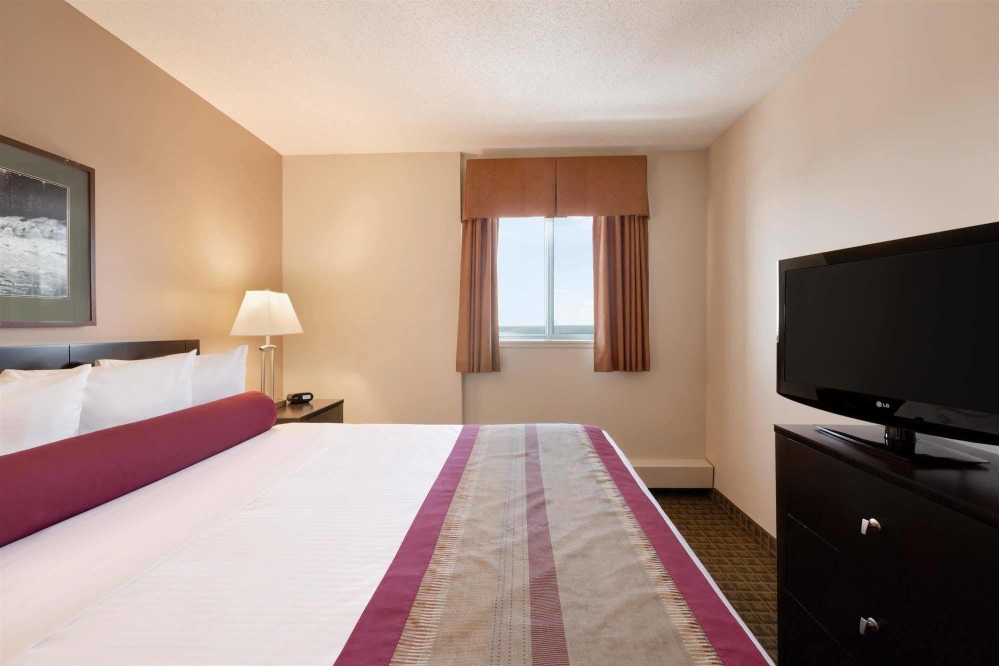 Coast Fraser Tower Yellowknife Dış mekan fotoğraf
