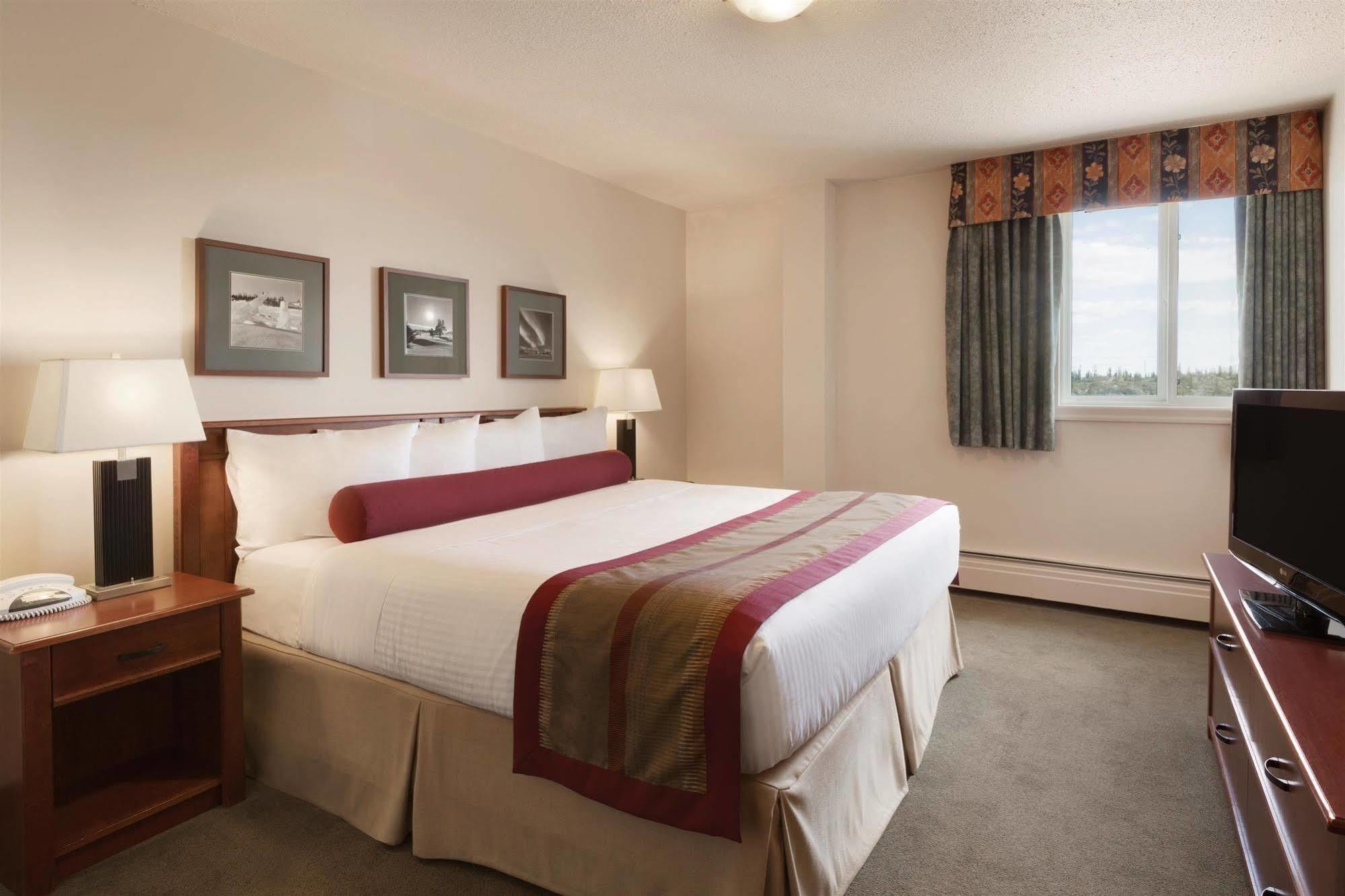 Coast Fraser Tower Yellowknife Dış mekan fotoğraf